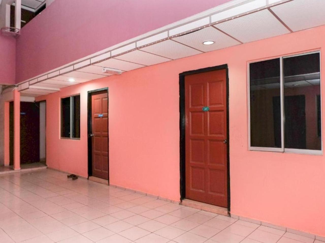 Hotel Tiara Chukai Dış mekan fotoğraf