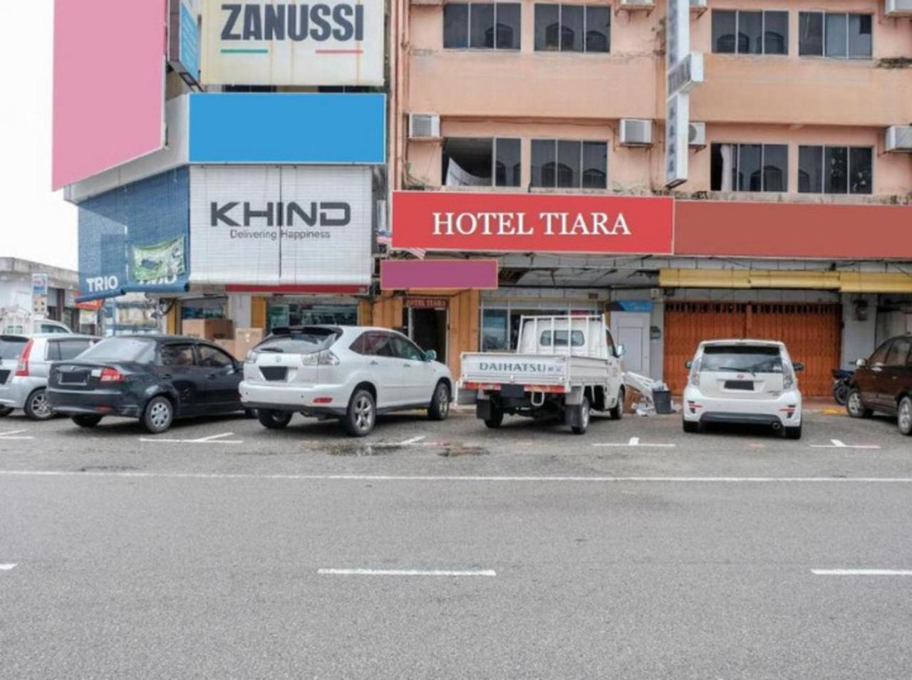 Hotel Tiara Chukai Dış mekan fotoğraf
